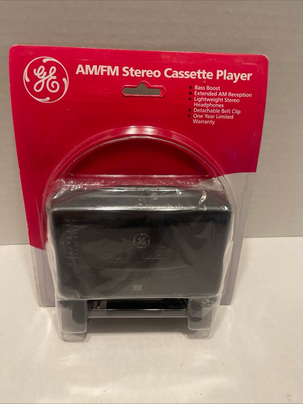 GE Black AM/FM portable Stereo Cassette Player with headphones old new stock